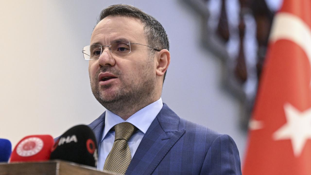 Bakan Gürlek: Acıların üzerindeki sis perdesini kaldırmakta kararlıyız