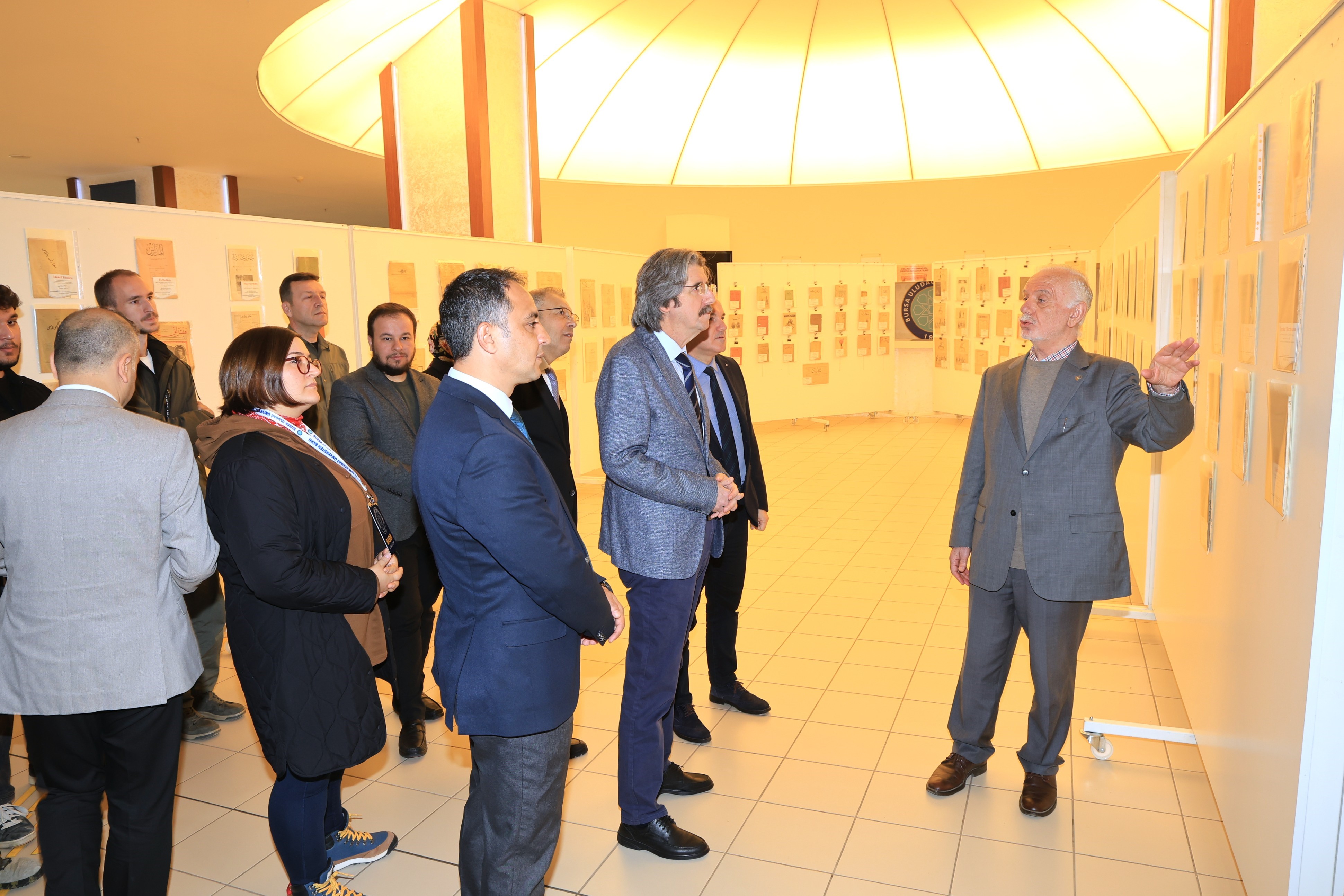 Basın mirasının ilk adımları BUÜ’de sergileniyor