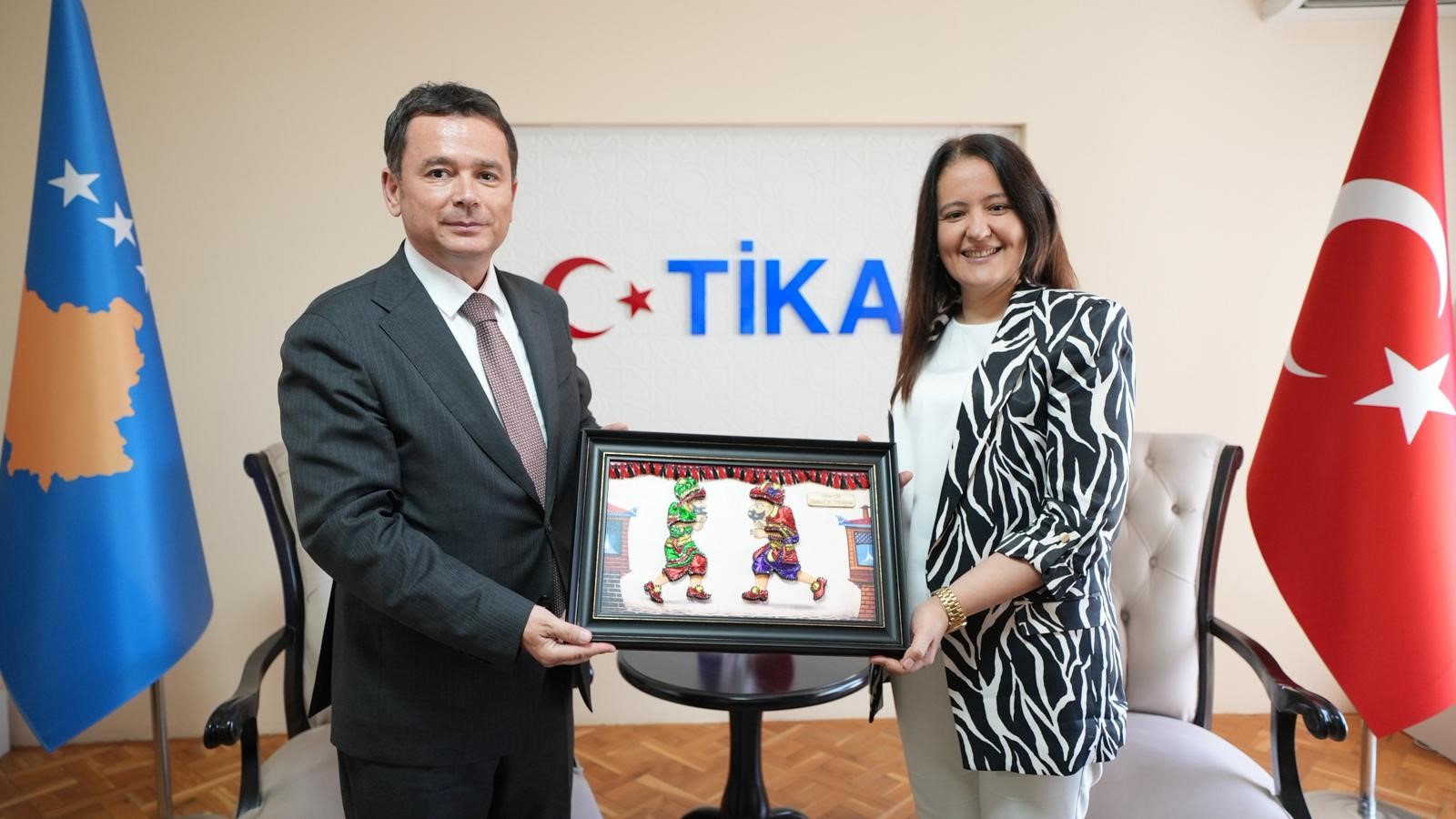 Başkan Aydın Kosova’da önemli temaslarda bulundu