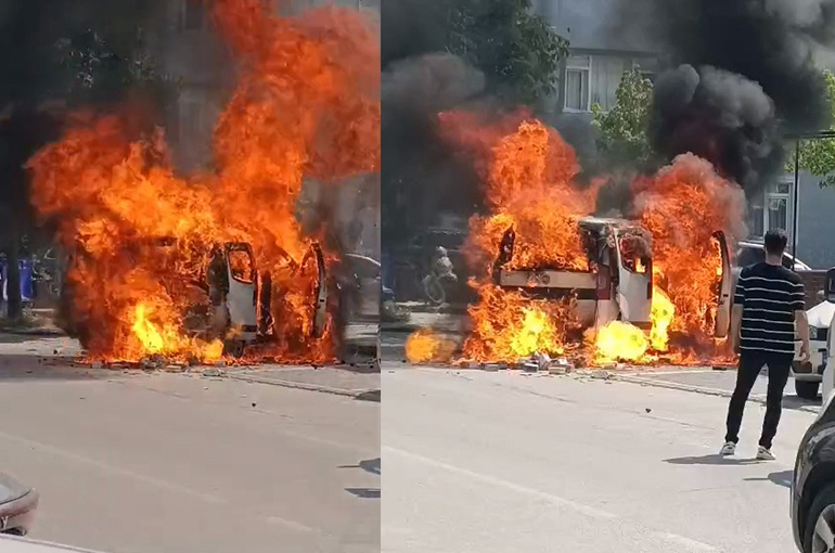 Bursa'da Çakmak Yüklü Araç Alev Topuna Döndü!