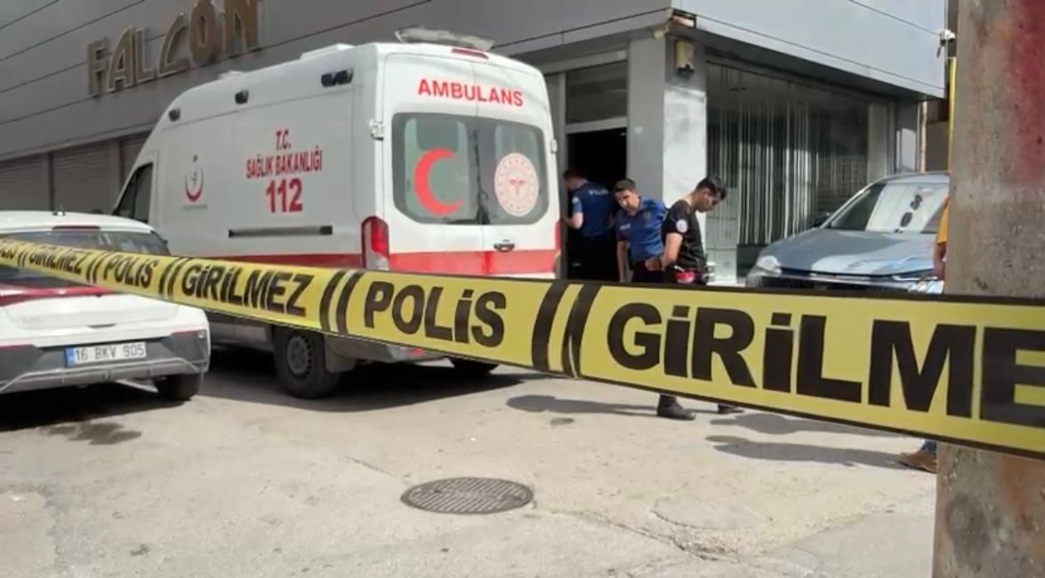 Bursa'da İş Yerinde Dehşet: Önce Kadını Vurdu, Sonra İntihar Etti