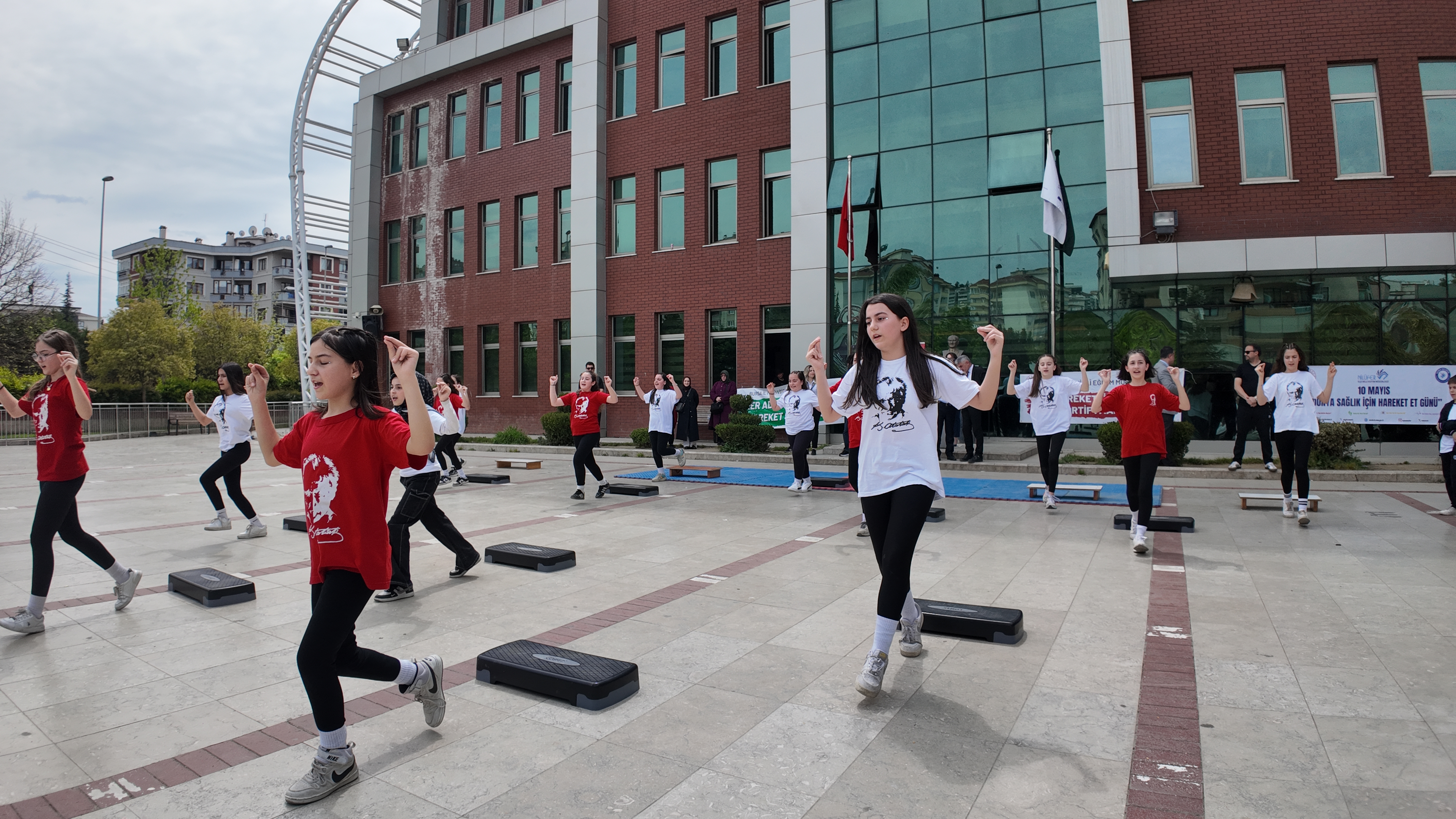 Bursa’da “Sağlık İçin Harekete Geç” etkinliği düzenlendi