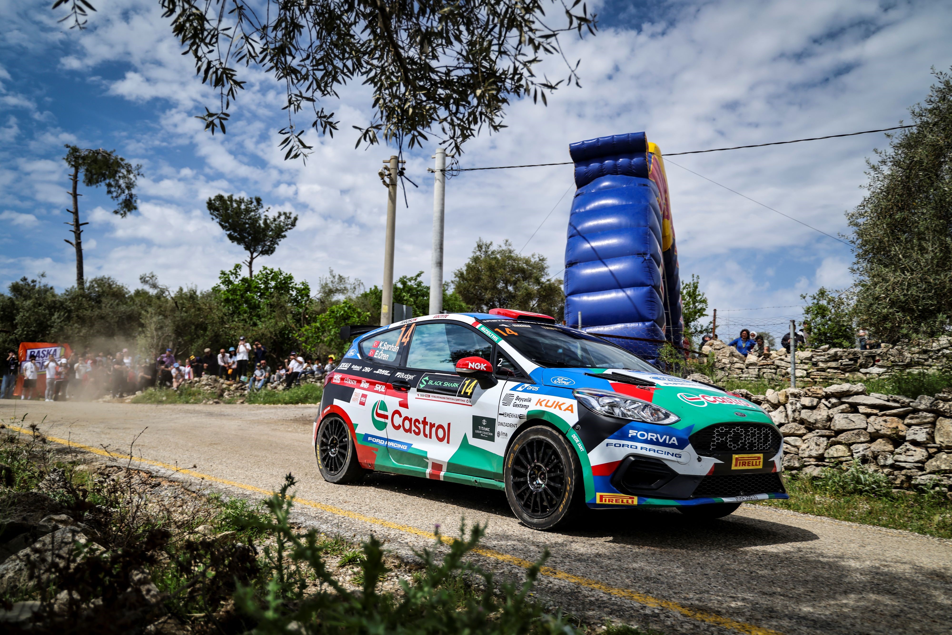 Castrol Ford Team Türkiye, Yeşil Bursa Rallisi'nde genç yetenekleriyle start alıyor