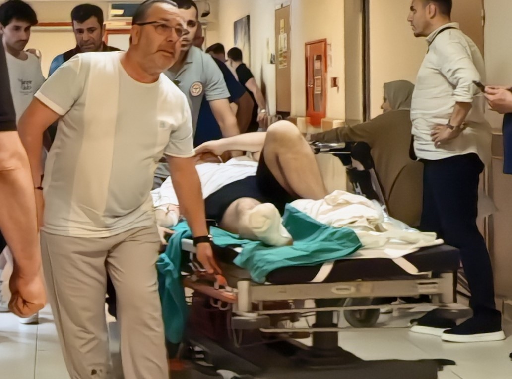 İnegöl'de çim biçerken dehşeti yaşadı: 3 parmağı koptu