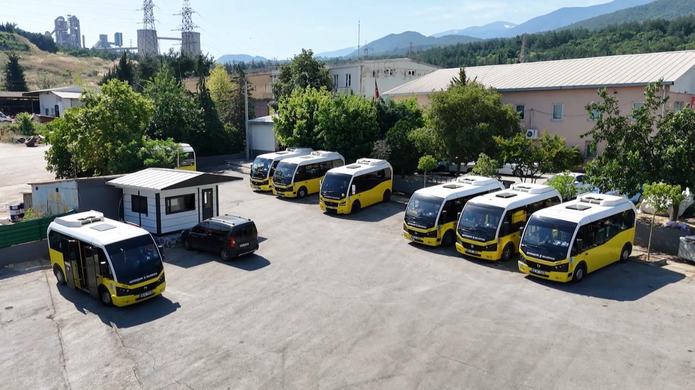 Kestel Belediyesi Yeni Mahalle Minibüs Durağını Baştan Sona Yeniledi