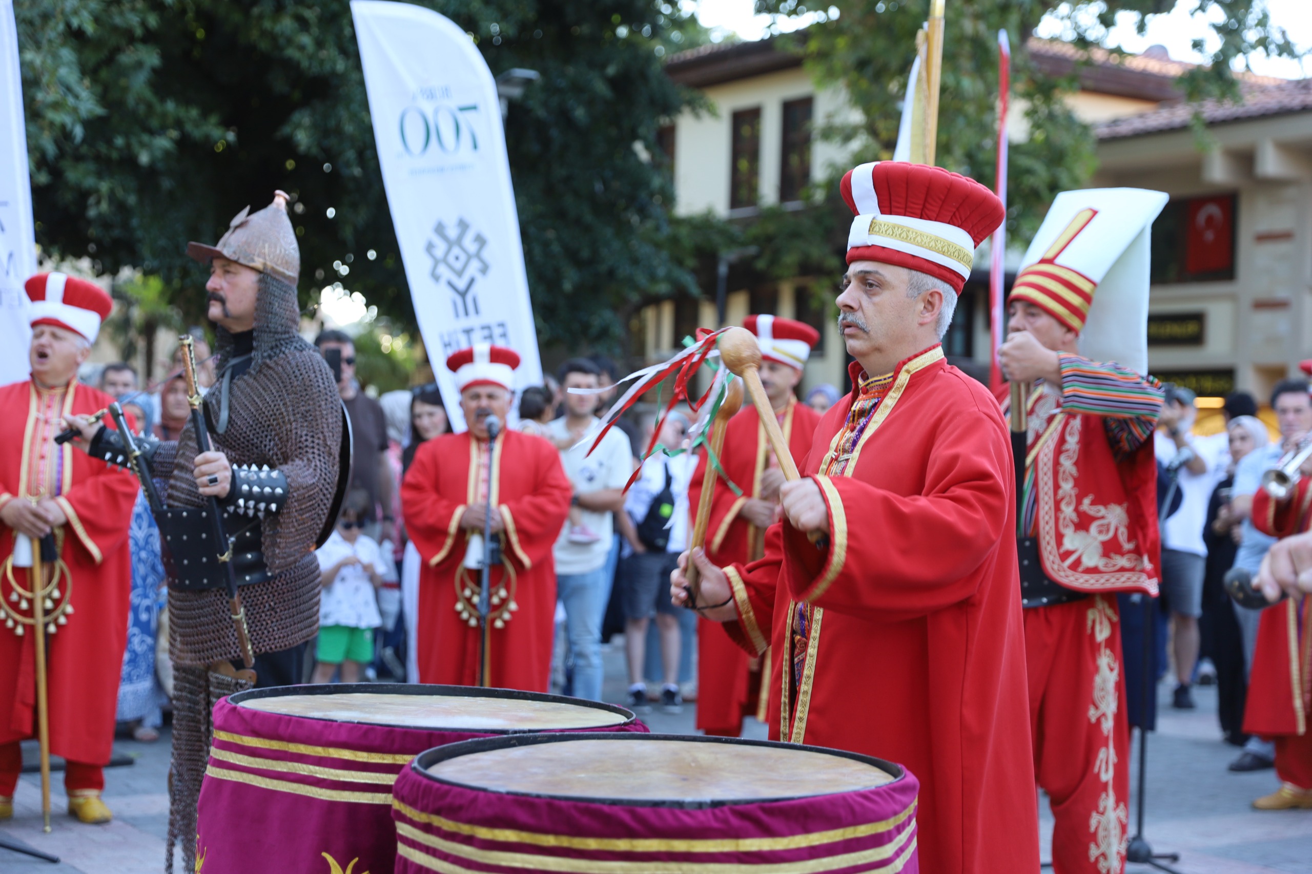 Mehter sesleri bu kez Gazi Orhan Parkı'ndan yükseldi