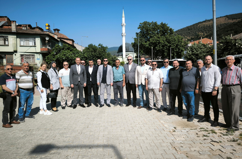 MHP Bursa il teşkilatı Gemlik’te sahaya indi