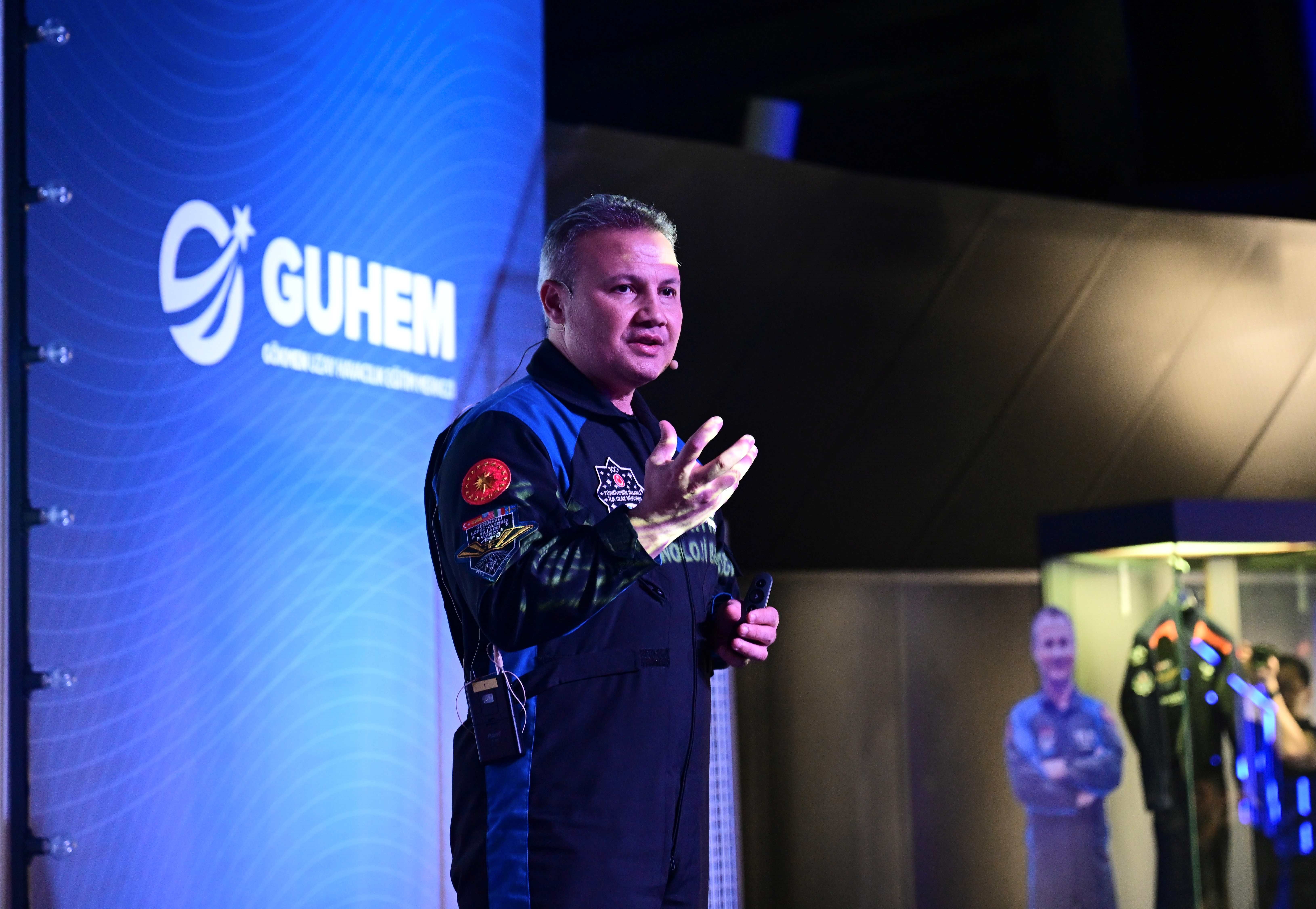 Türkiye’nin ilk astronotu Gezeravcı uzay yolculuğunu anlattı