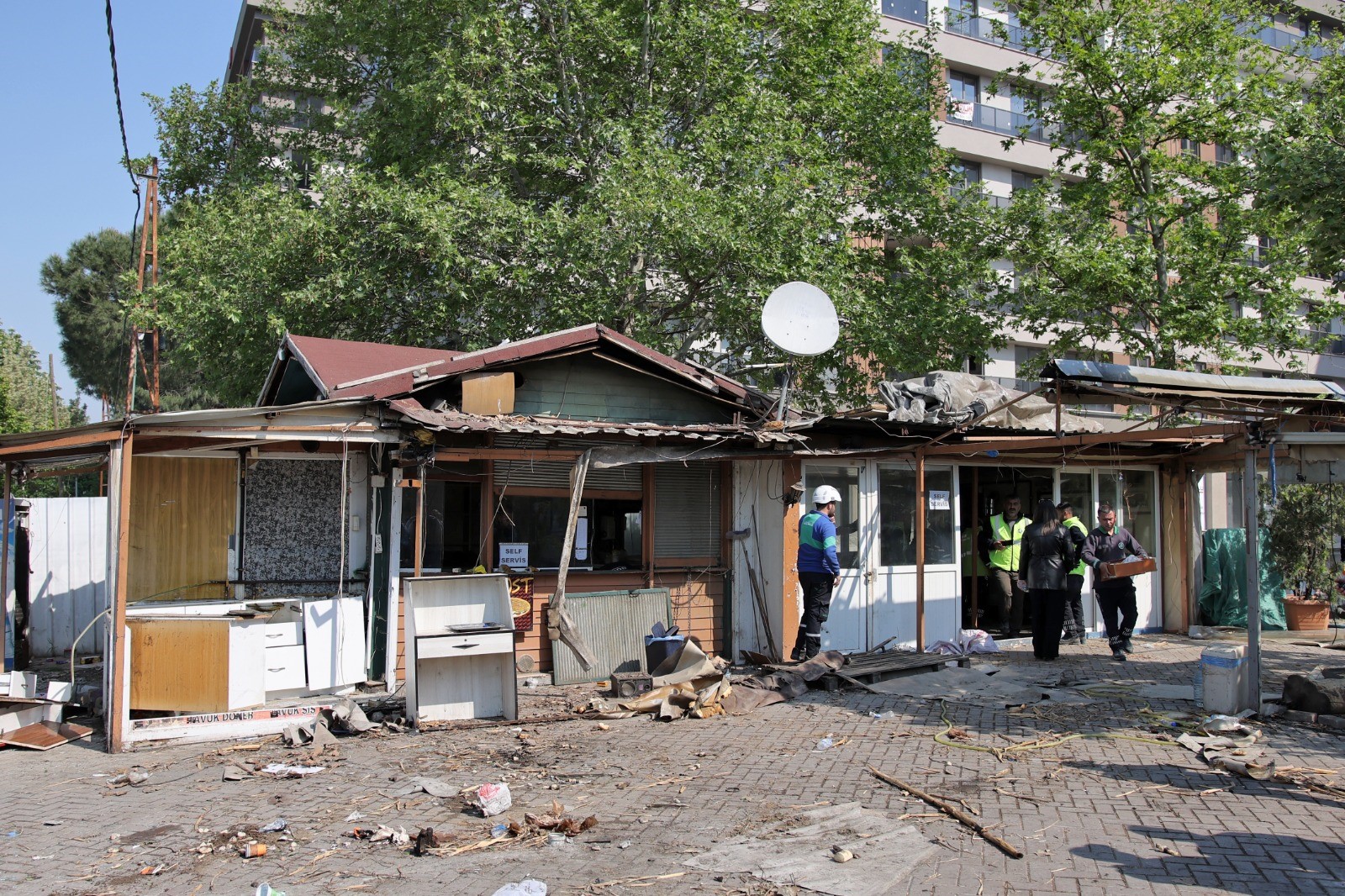 1050 Konutlar'daki yeşil alan işgalden kurtarıldı