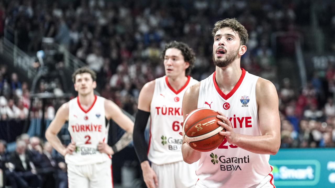 12 Dev Adam Dünya Kupası yolunda Bosna Hersek'e konuk olacak