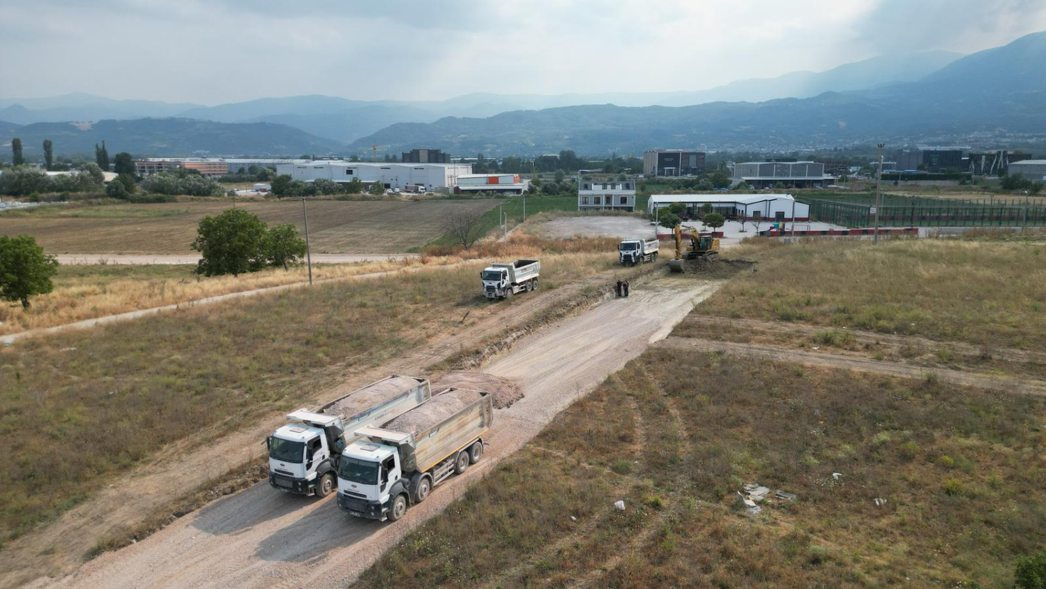 Akhisar Mahallesi’nde Yeni Yapılaşma Ve Ulaşımın Önü Açılıyor