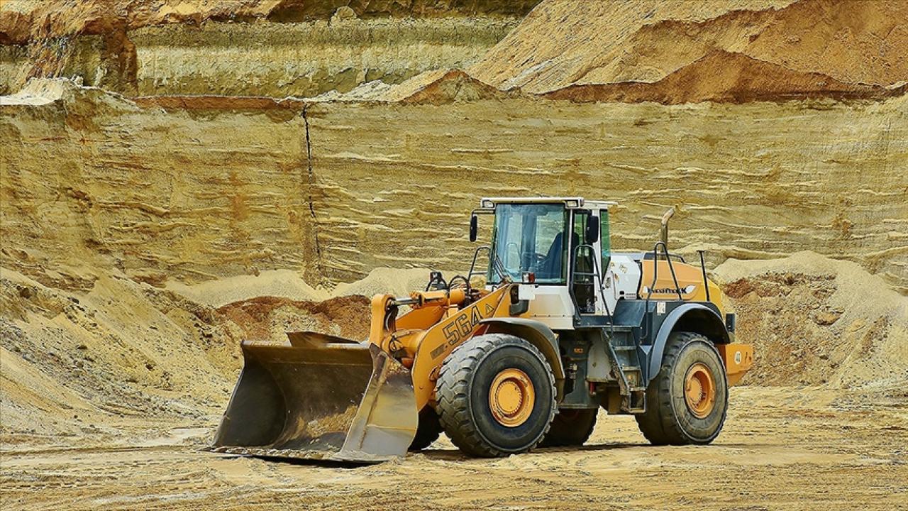 40 meslekte daha Mesleki Yeterlilik Belgesi zorunlu oldu