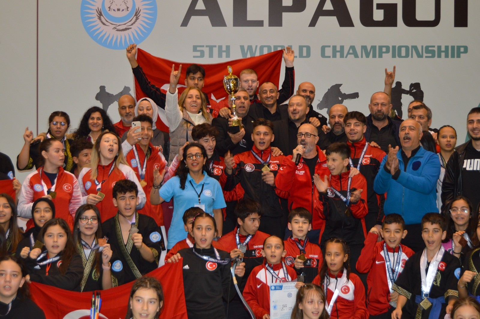 5. Dünya Alpagut Şampiyonası'nın galibi Türkiye!