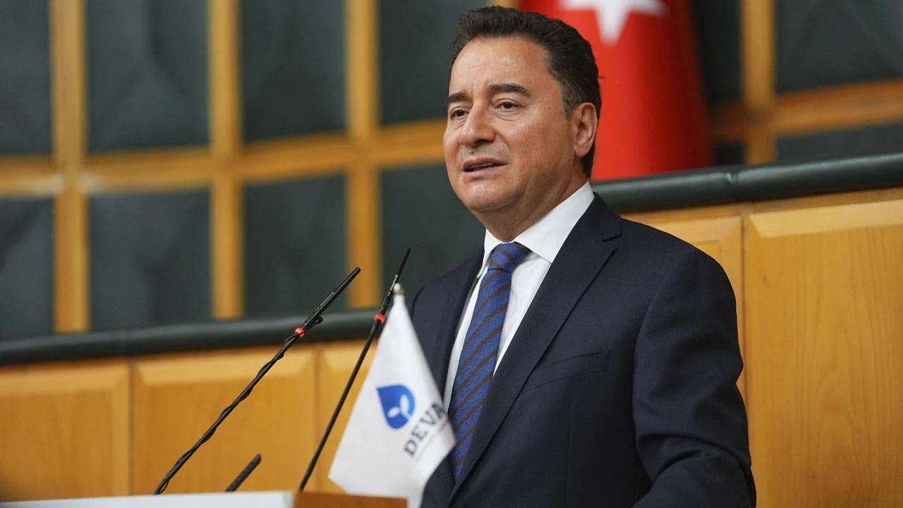 Ali Babacan’dan CHP Belediyelerine Yolsuzluk Tepkisi