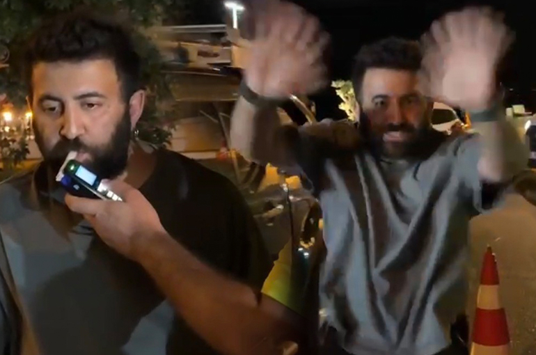 Alkolmetre Sonucu Temiz Çıkınca Sevinçten Yerinde Duramadı
