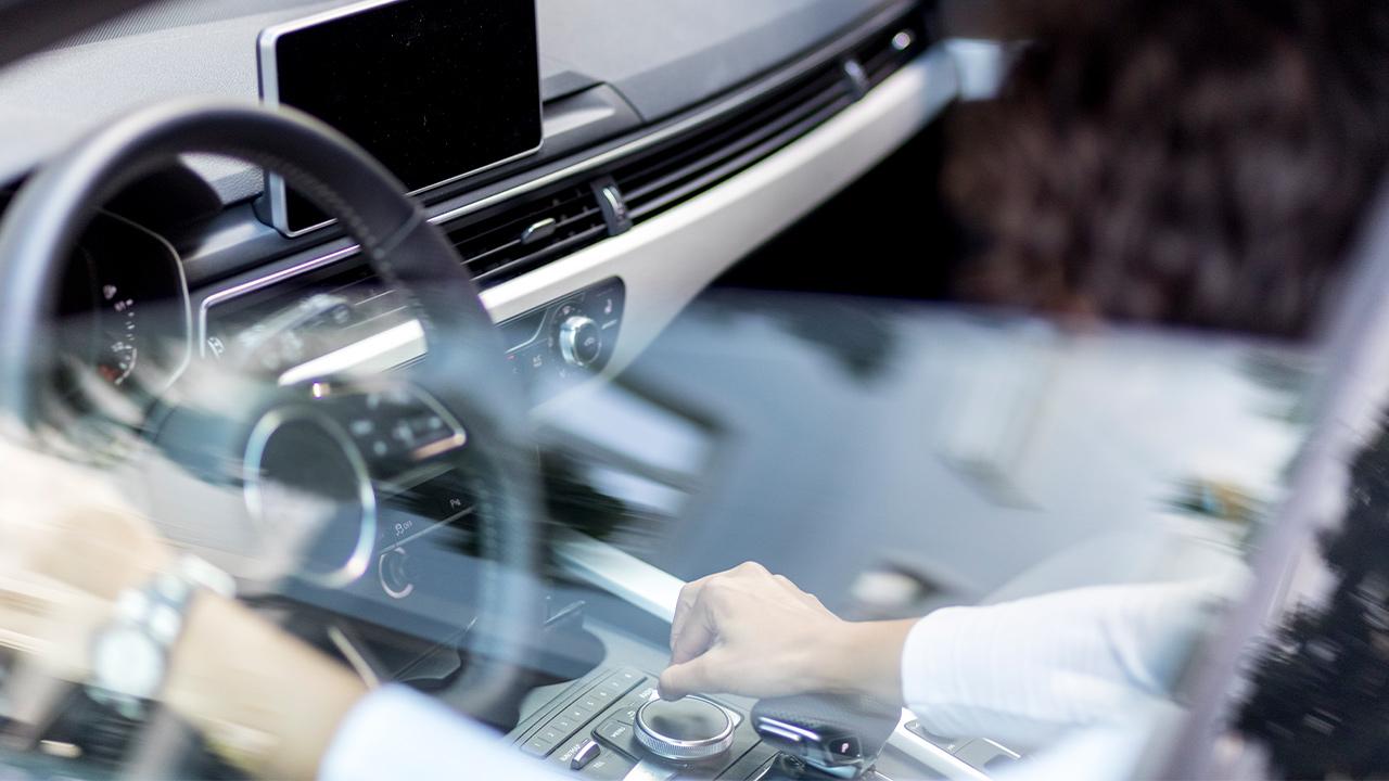 Araçlara sonradan takılan ekran ve ses sistemleri için son tarih 1 Nisan