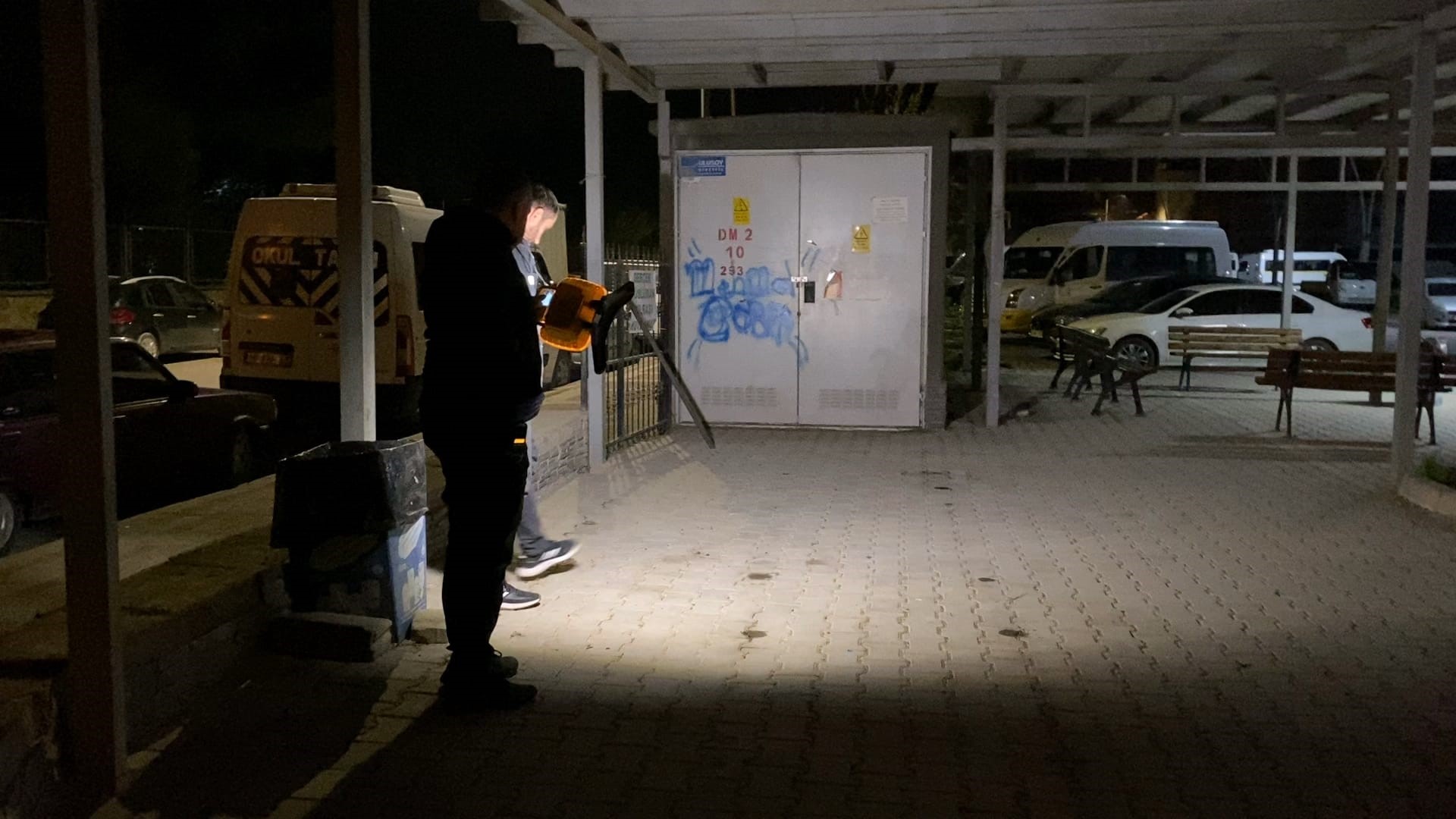 Aşk üçgeni bıçaklı kavgaya dönüştü: 2 yaralı