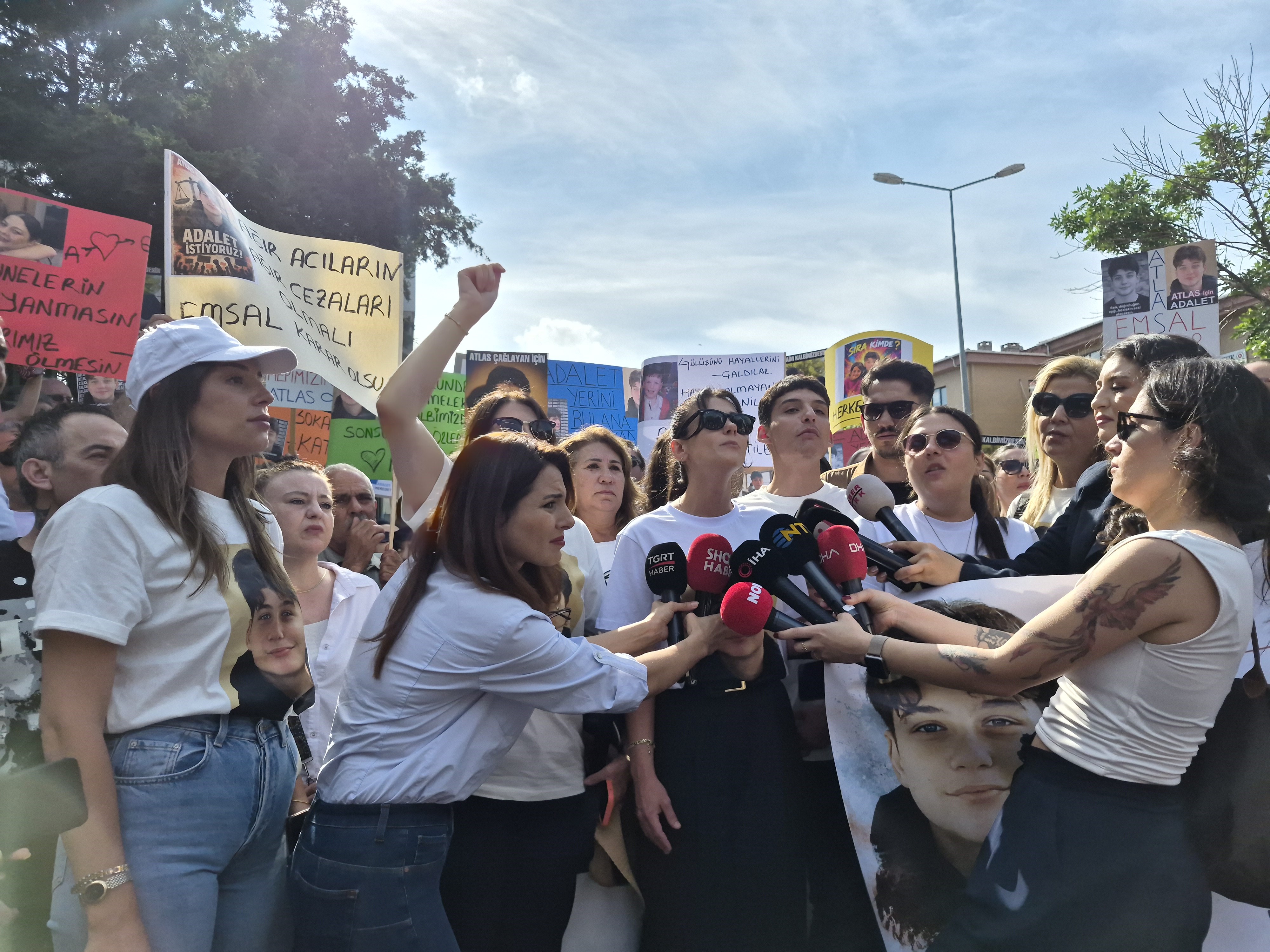 Atlas Çağlayan'ın acılı annesi: "Bu katillerin aileleriyle görüşmesini istemiyoruz"
