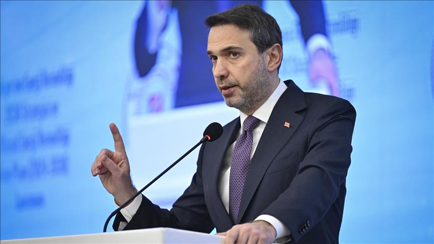 Bakan Bayraktar: Enerji kaynaklarımızı gece gündüz arayacağız, bulacağız