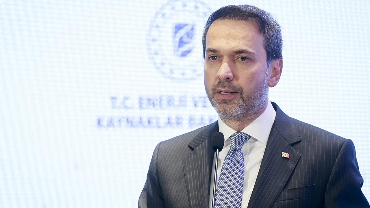 Bakan Bayraktar: Türkiye yenilenebilir enerjide sessiz bir devrim gerçekleştirdi