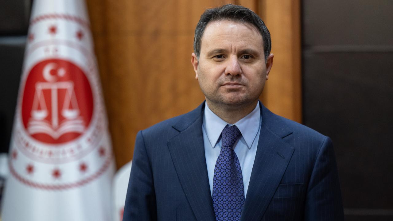 Bakan Gürlek: Hukuk güvenliğinin sağlanması için güncel sorunları sahadan alıyoruz