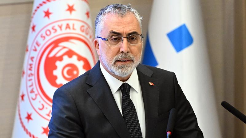 Bakan Işıkhan: Emeklilerimizin hayat standartlarını yükseltecek adımları atacağız