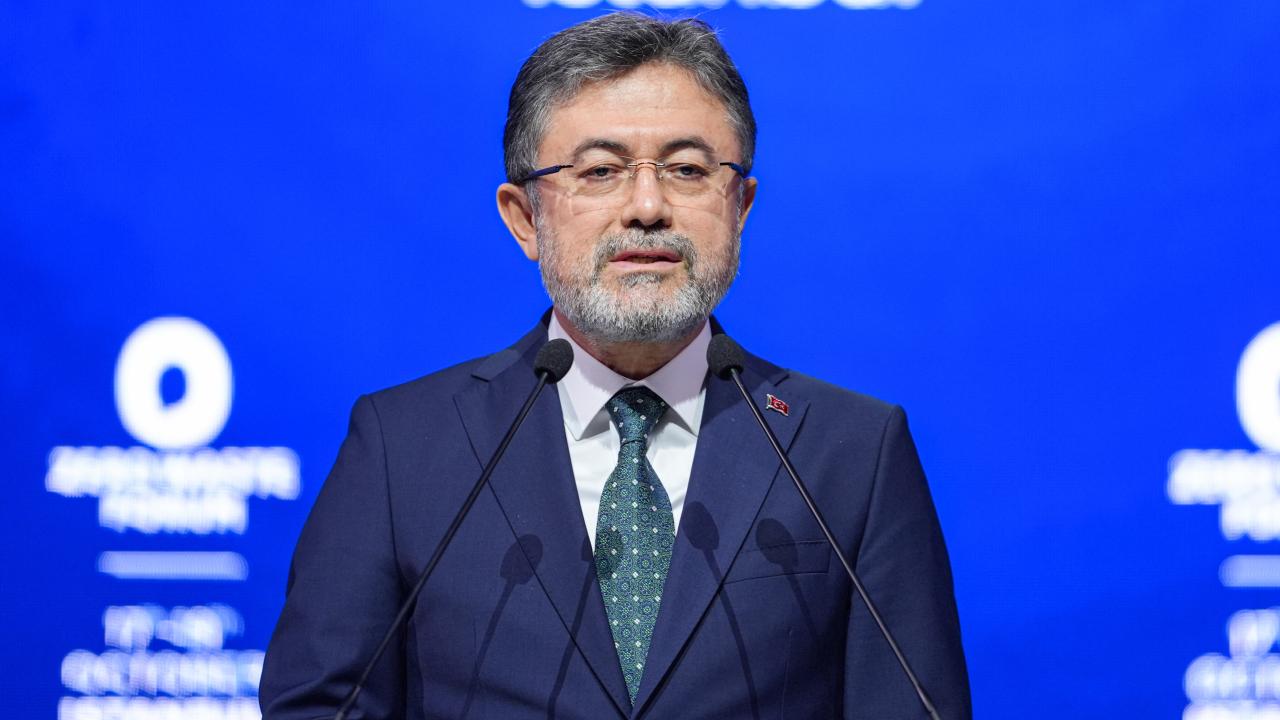 Bakan Yumaklı: Tertemiz bir dünya bırakmayı hedefliyoruz