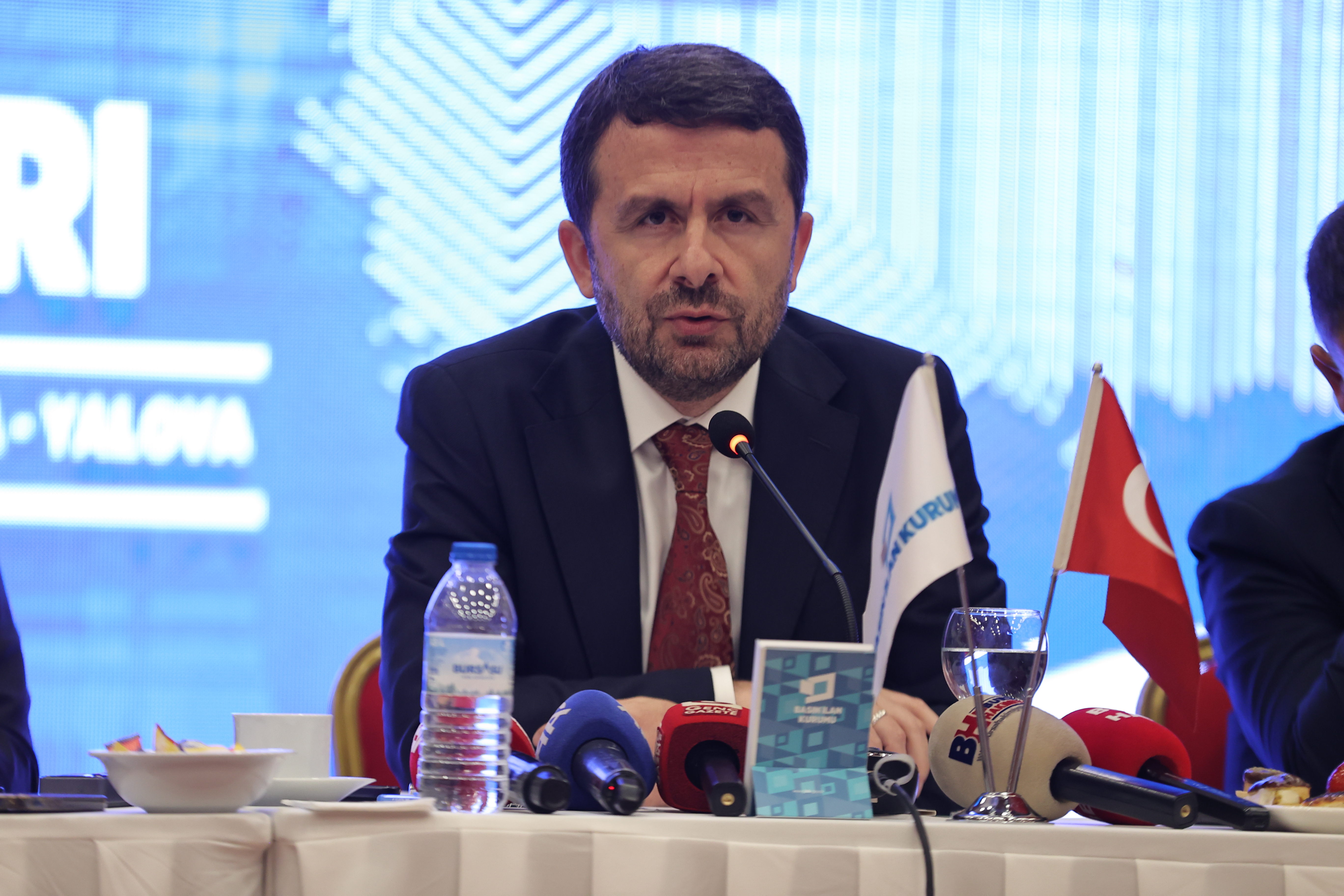 Basın İlan Kurumu Genel Müdürü Çay, Bursa'da basın mensuplarıyla buluştu