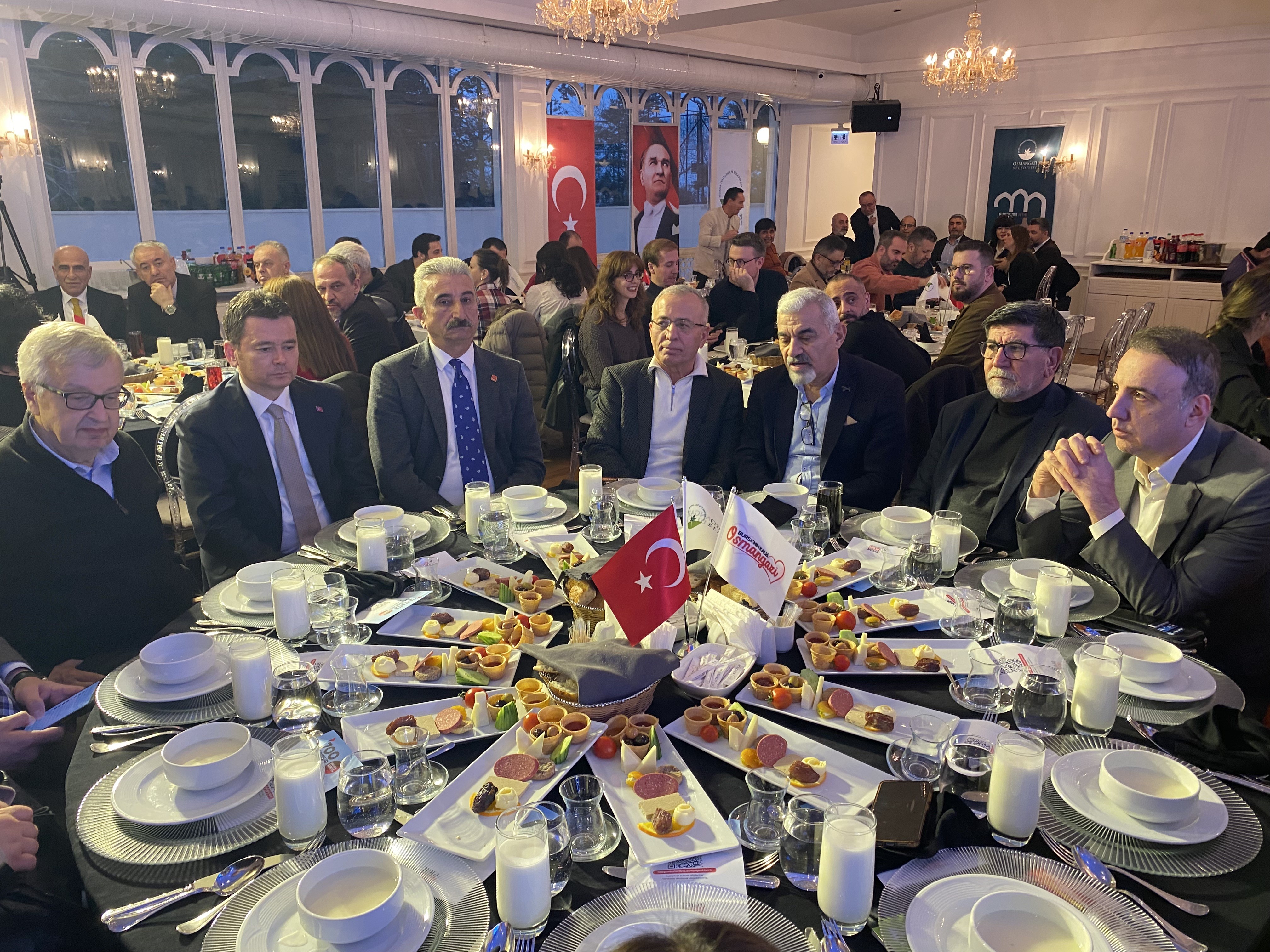 Başkan Aydın, hizmetleri ve projelerini anlattı: Afet için dev iletişim projesi