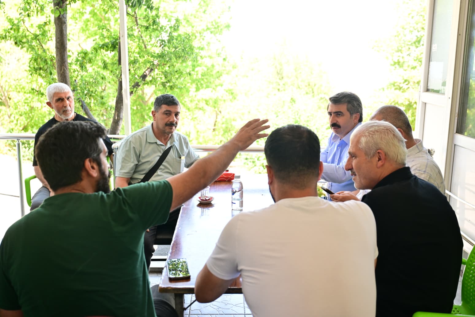 Başkan Oktay Yılmaz Teleferik Mahallesi Esnafını Ziyaret Etti