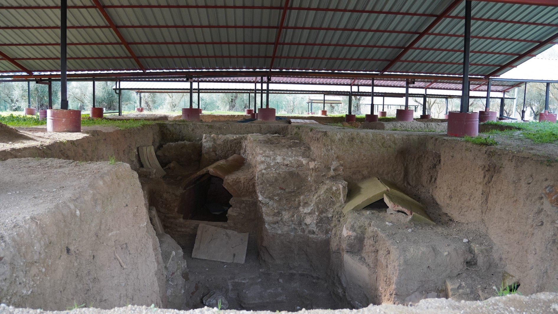 Başkan Usta’dan Hisardere Nekropolü’nde inceleme