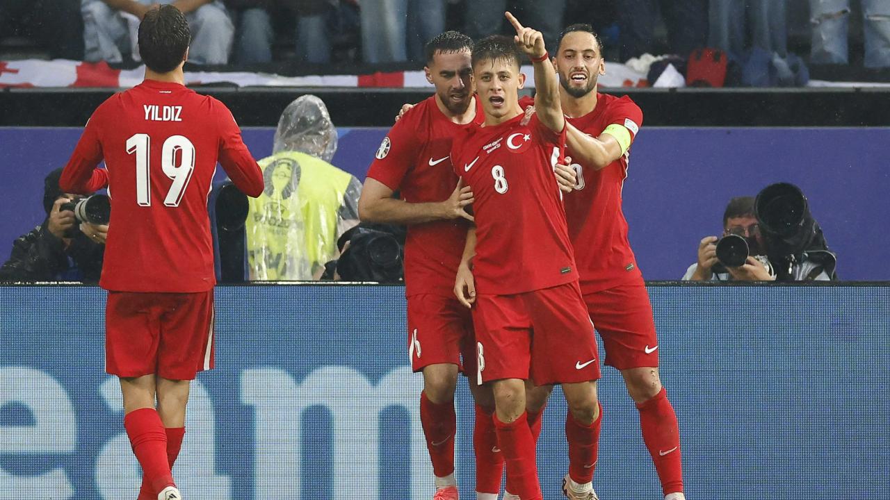 Bizim Çocukların Dünya Kupası yolundaki rakibi Romanya