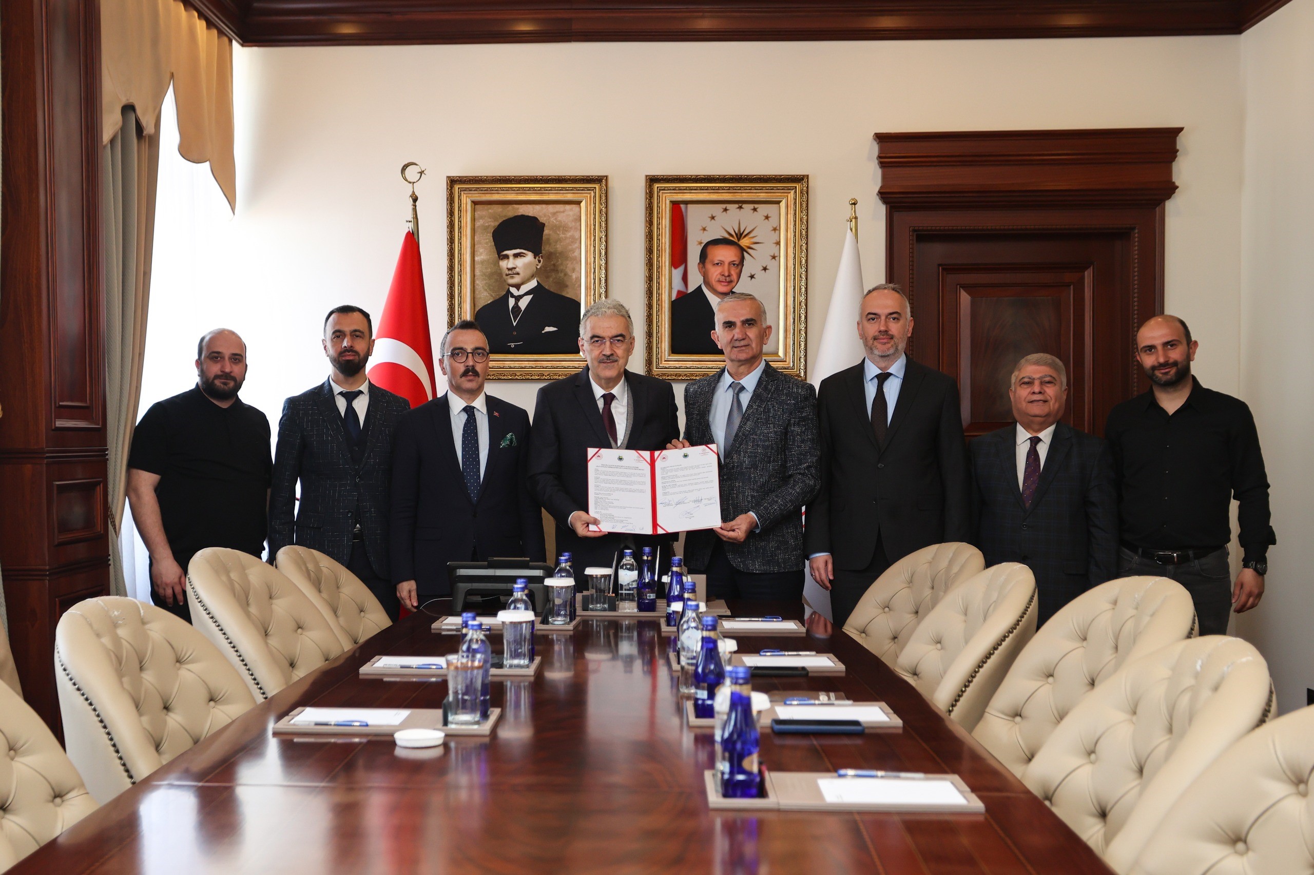 Bursa İnegöl’de hayırseverden sağlığa anlamlı katkı