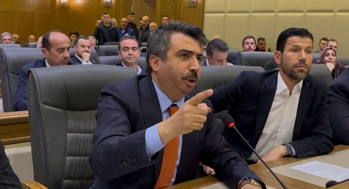 Bursa Meclisi’nde “su zammı” gerilimi... Oktay Yılmaz: “Vatandaşın isyanı su faturalarına”