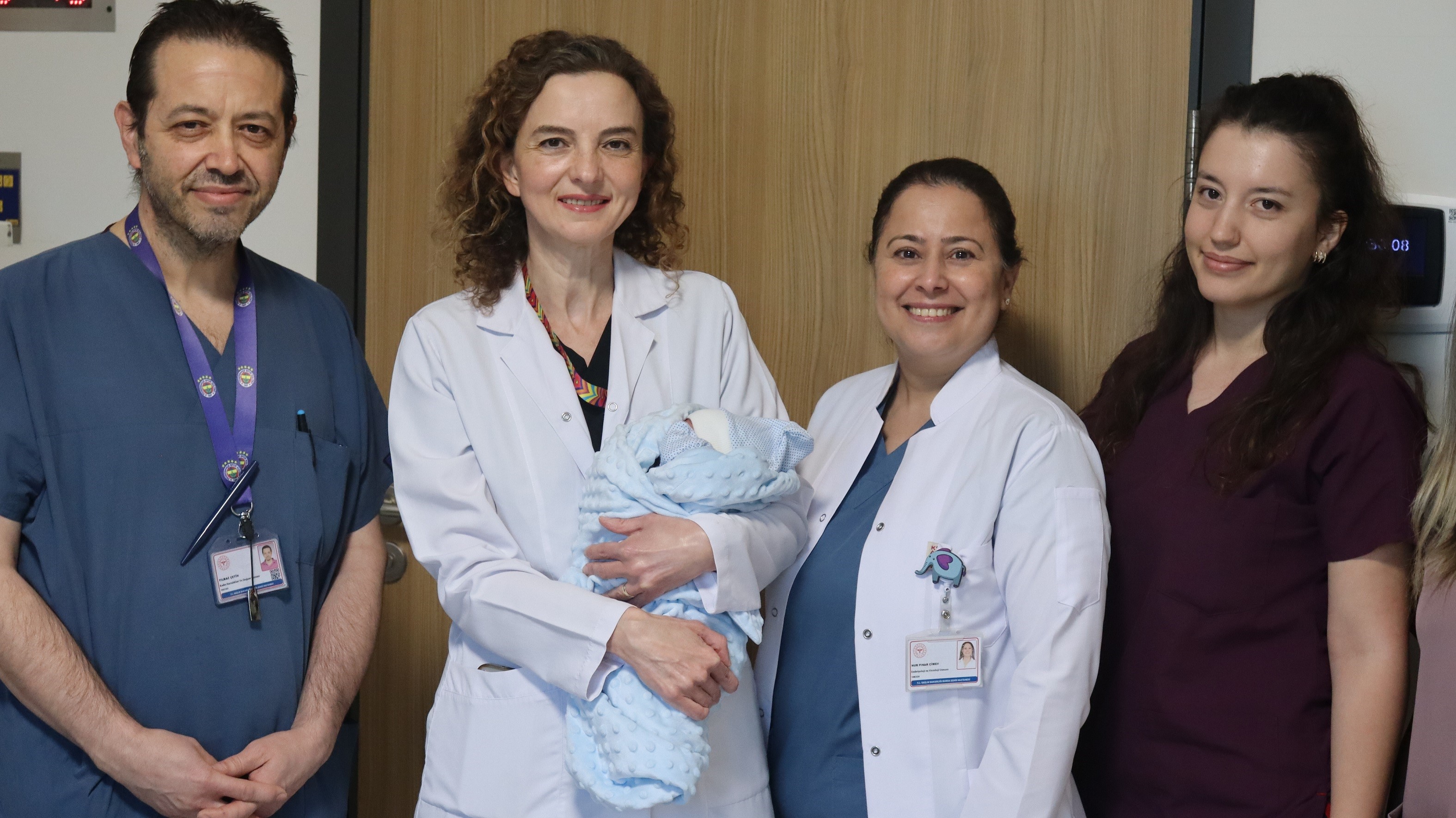 Bursa Şehir Hastanesi Tüp Bebek Merkezi'nde ilk bebek dünyaya geldi