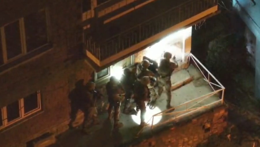 Bursa semalarında helikopter ve İHA'lar uyuşturucu tacirleri için uçtu