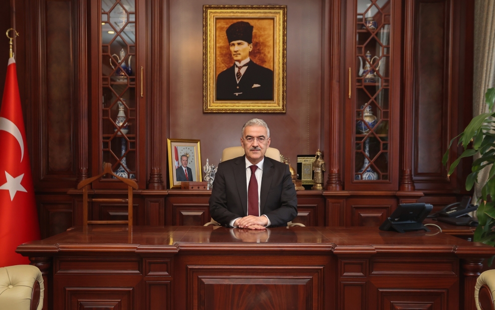 Bursa Valisi Ayyıldız’dan Miraç Kandili Mesajı