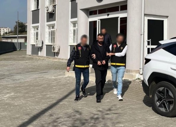 Bursa’da 25 Yılla Aranan Hükümlü Polisten Kaçamadı!