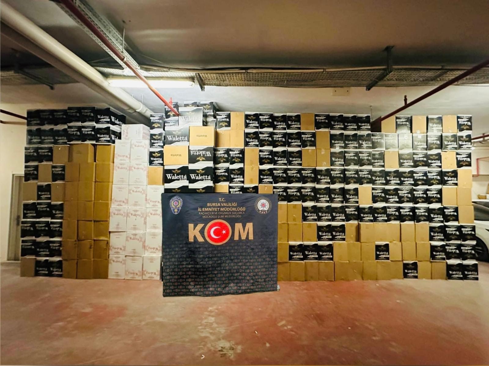 Bursa’da 6 milyon 360 bin kaçak makaron ele geçirildi