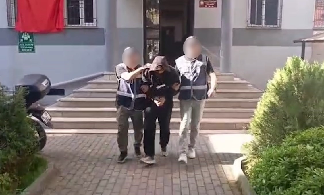 Bursa’da aranan 4 hükümlü yakalandı