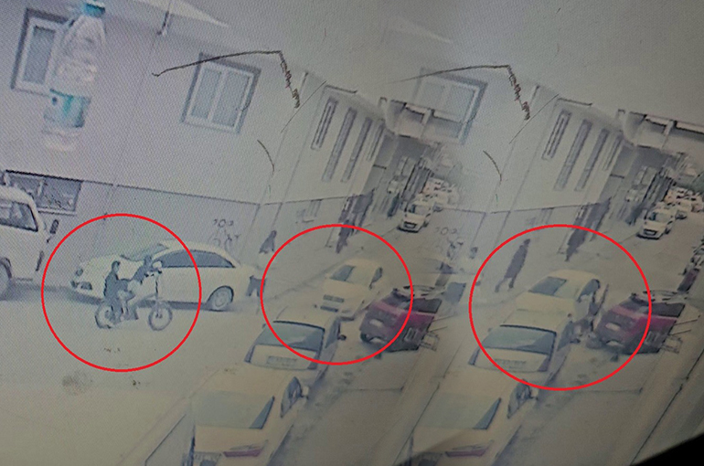 Bursa’da bisikletli çocuklara otomobille çarpıştı!