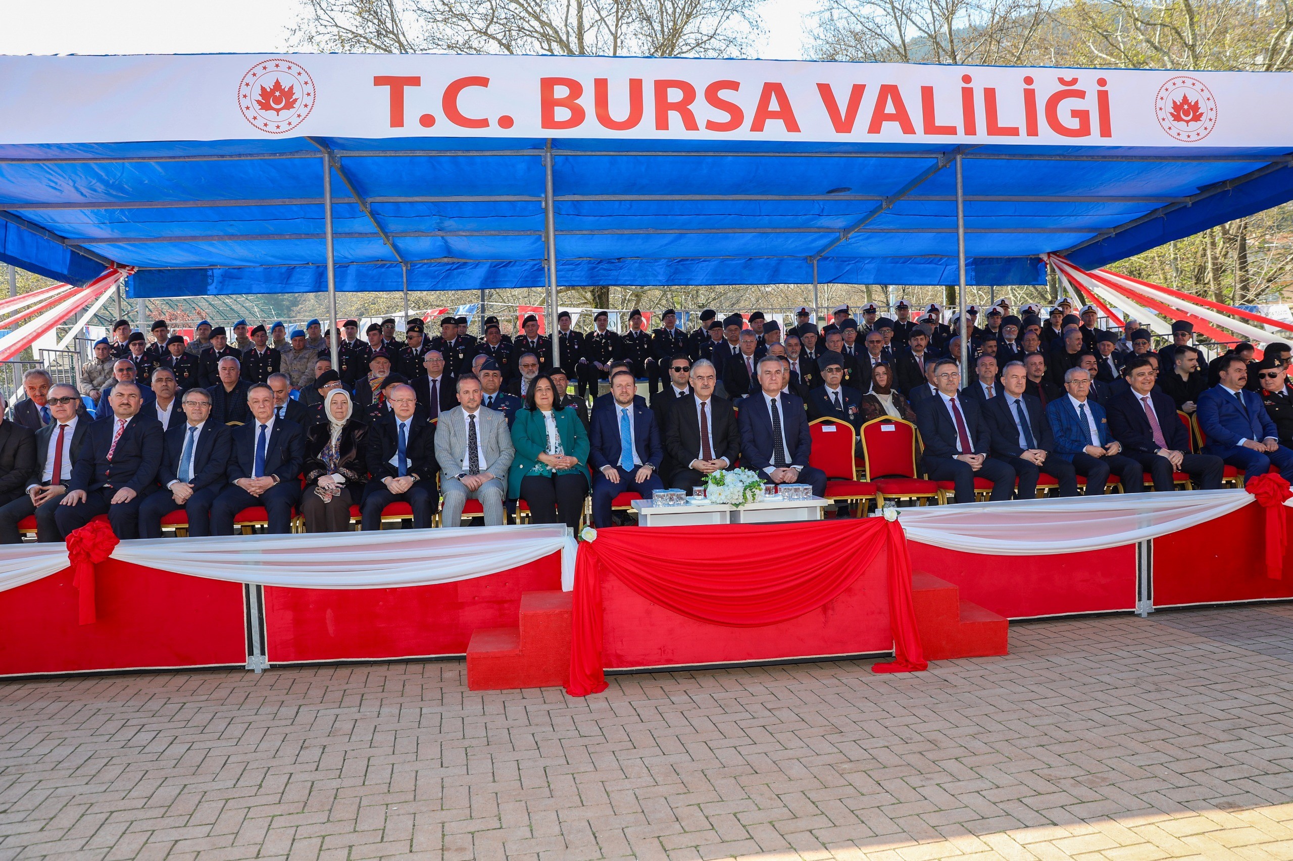 Bursa'da fethin 700. yılı coşkusu