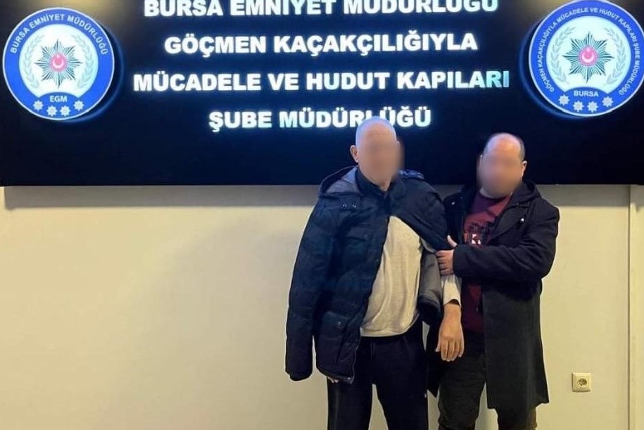 Bursa'da kaçak işçi operasyonu: 14 yabancı uyruklu şahıs yakalandı