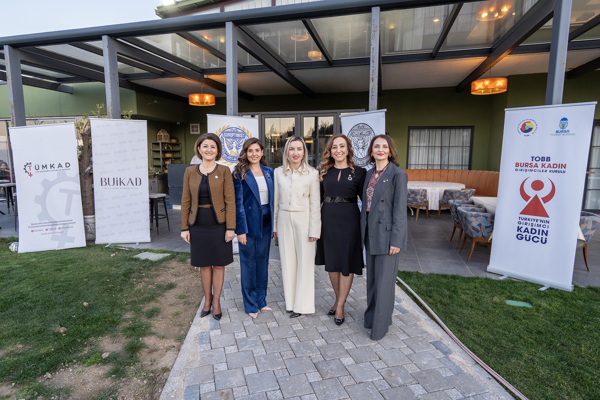 Bursa'da kadın dayanışması aynı sofrada buluştu