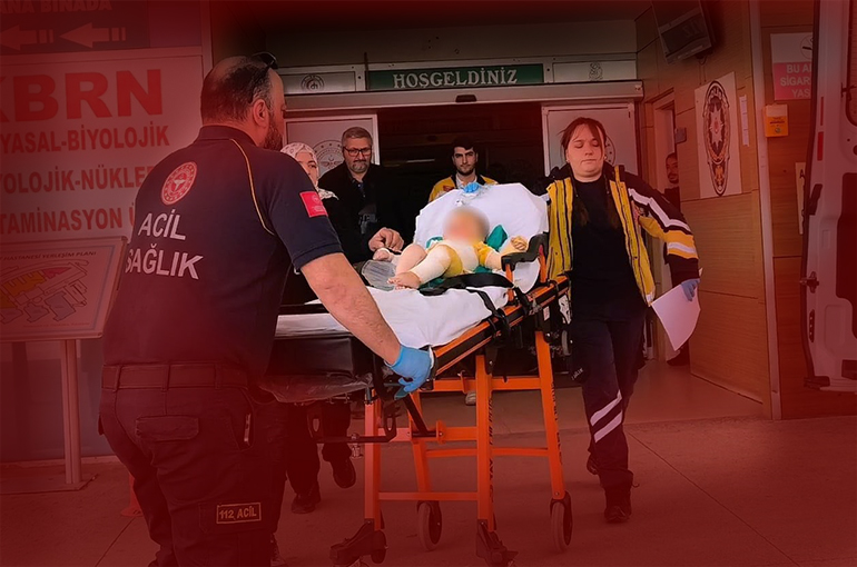 Bursa'da kaynar su üzerine dökülen 9 aylık bebek ağır yaralandı