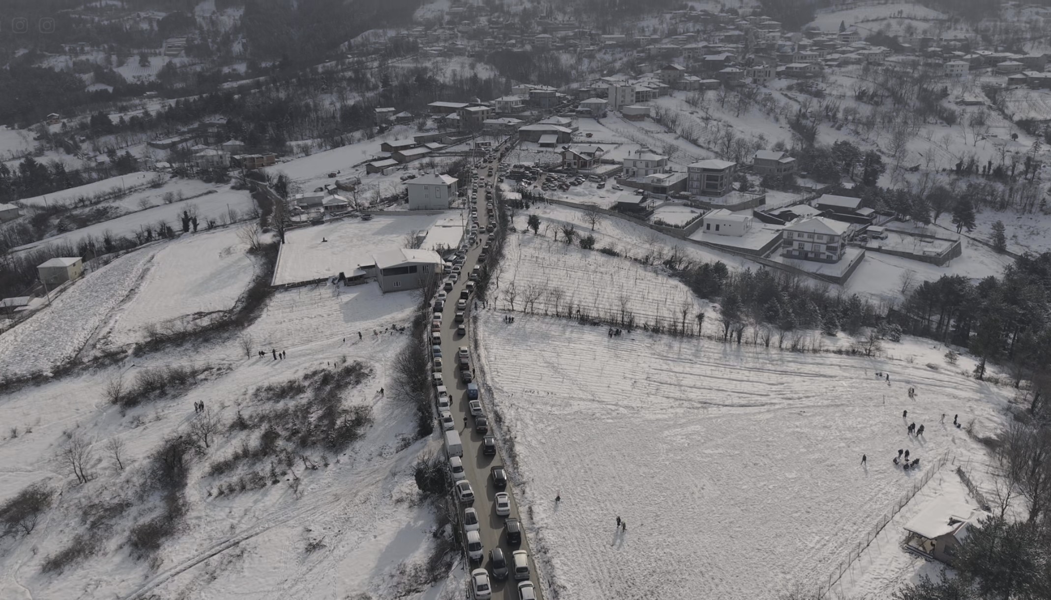 Bursa’da Kış Festivali'ne yoğun katılım trafiği felç etti