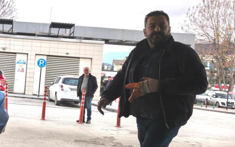 Bursa'da metal atölyesinde feci kaza: İşçinin 2 parmağı koptu