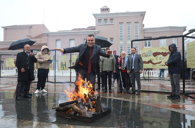 Bursa'da nevruz coşkuyla kutlandı