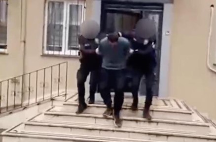 Bursa'da ruhsatsız silah ve mühimmat operasyonu