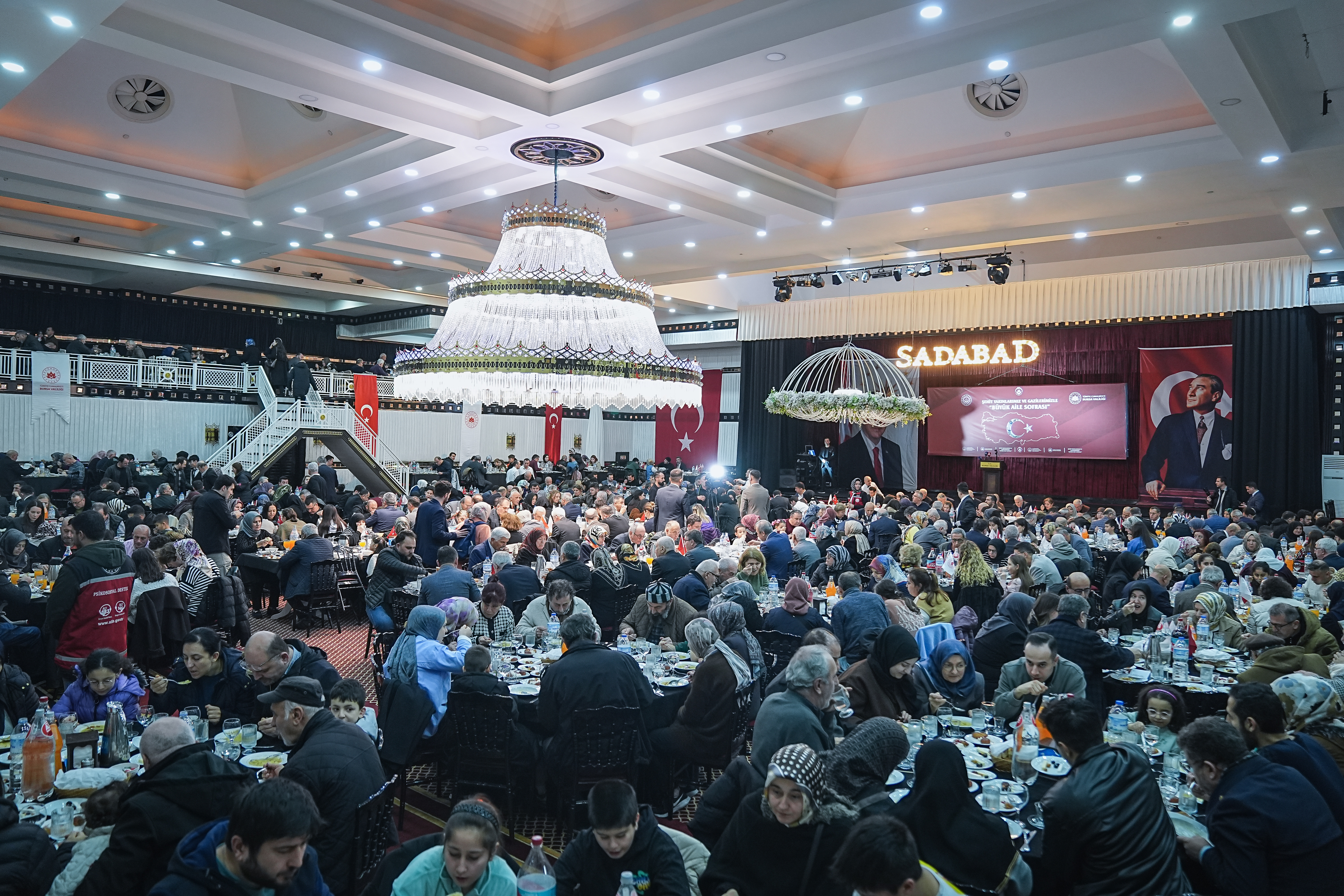 Bursa'da şehit yakınları ve gaziler için iftar programı düzenlendi